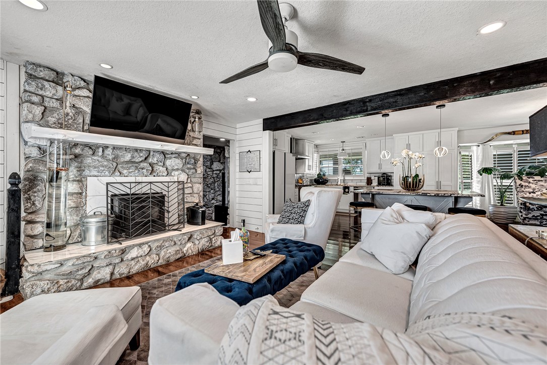 34-19-31-BENTONVILLE - Residential