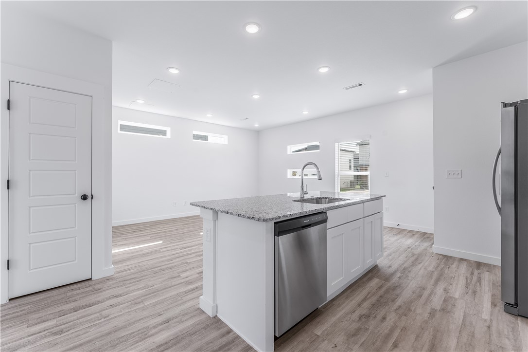 FEATHERSTON VILLAGE PH 2-CENTERTON - Residential