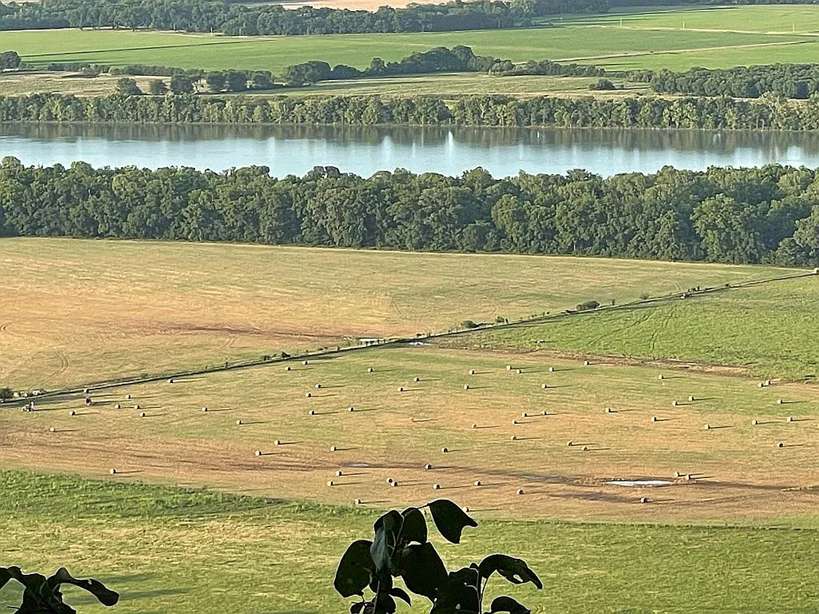 25-06-18 Rural metes & bounds - Residential