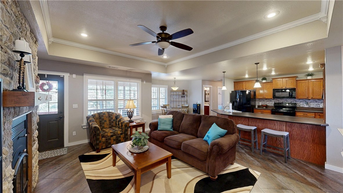 Point At Falls Hollow, The Rurban - Residential