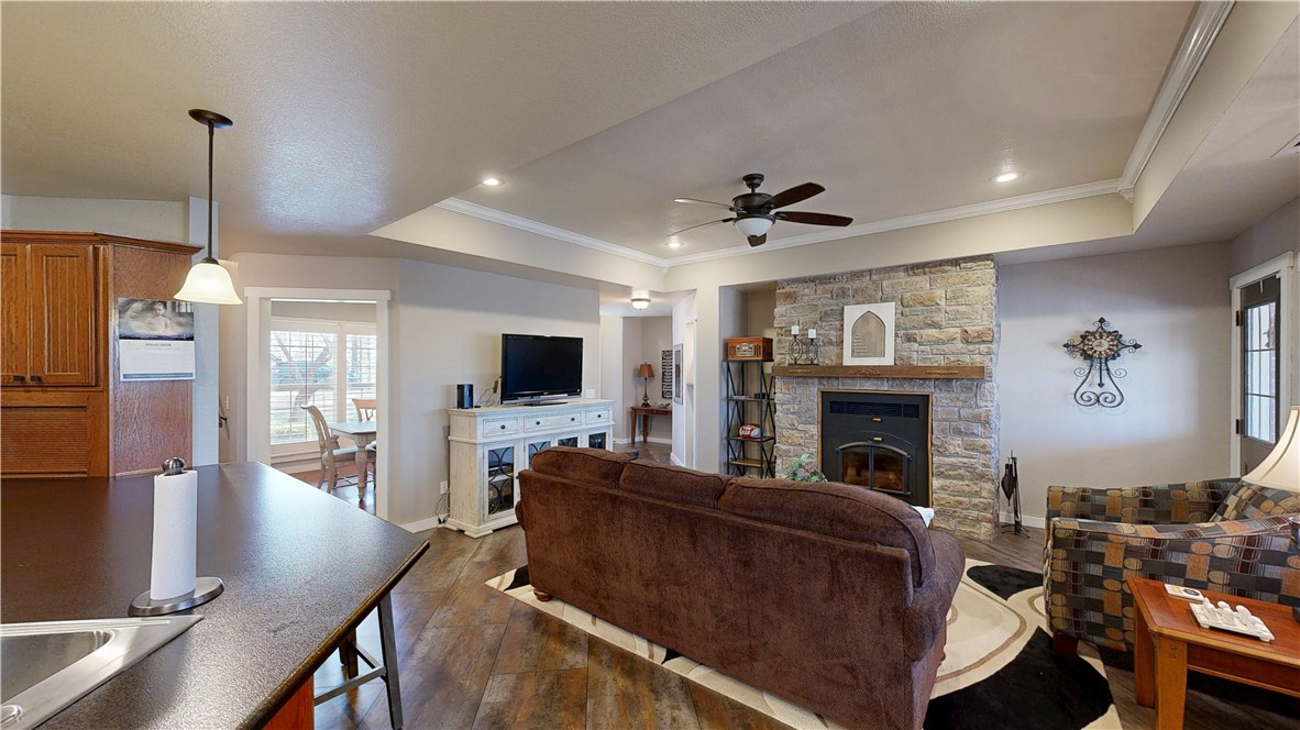 Point At Falls Hollow, The Rurban - Residential