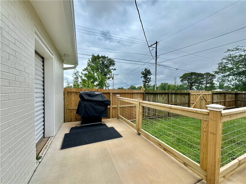 Sunny Acres Sub Rogers - Residential