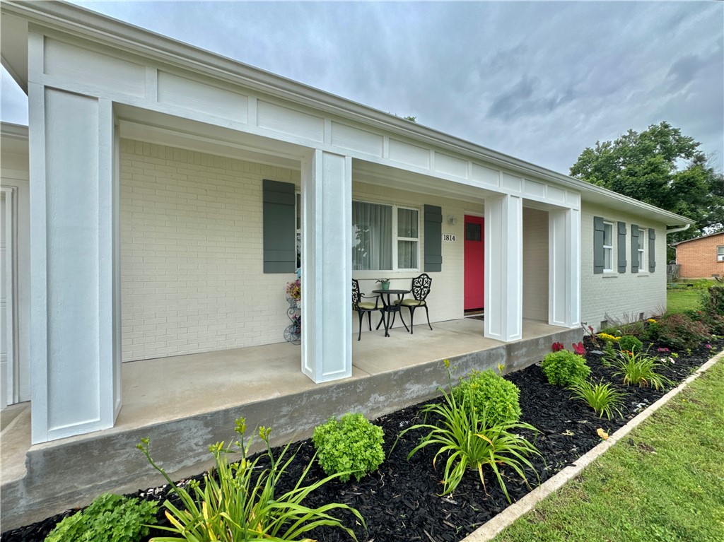 Sunny Acres Sub Rogers - Residential