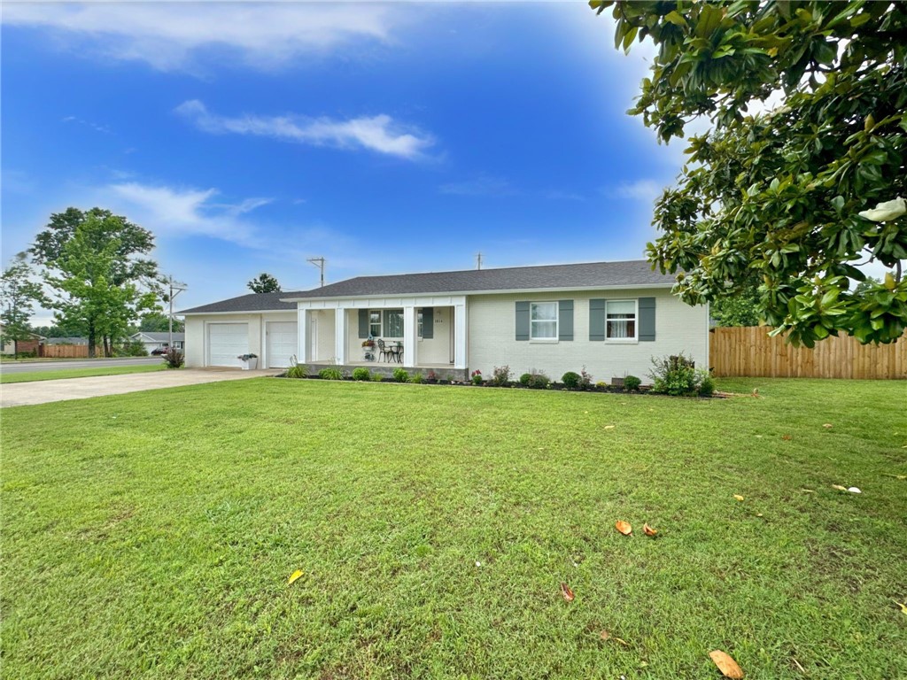 Sunny Acres Sub Rogers - Residential