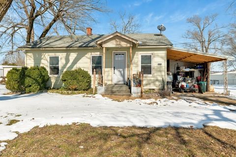 Photo of 5977 Highway 62, Gassville, AR 72653 (MLS # 1335854)
