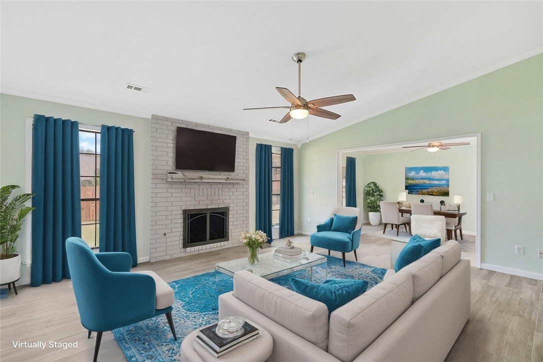 Meadow Acres Blk Ii Rogers - Residential