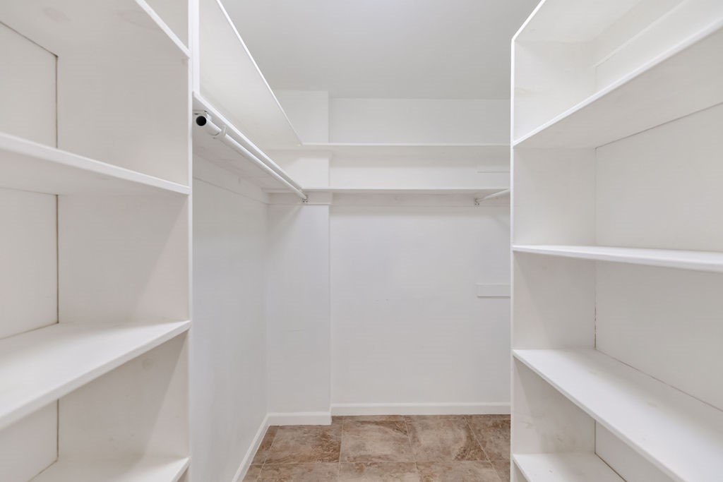 Meadow Acres Blk Ii Rogers - Residential