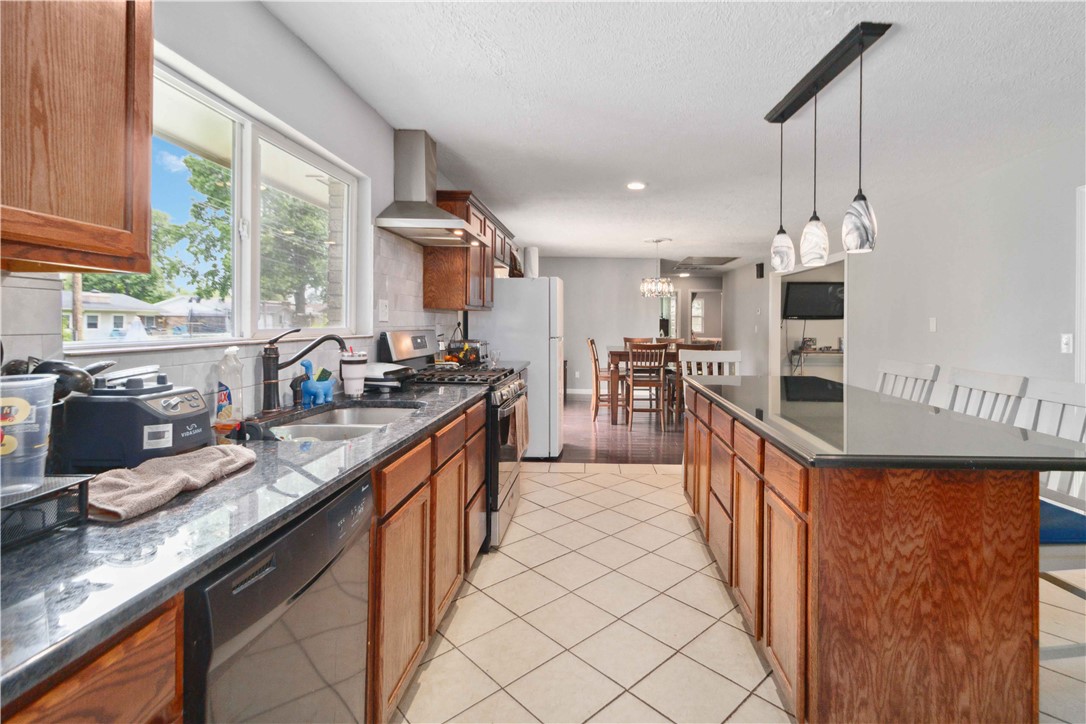 Western Oaks Place I - Residential