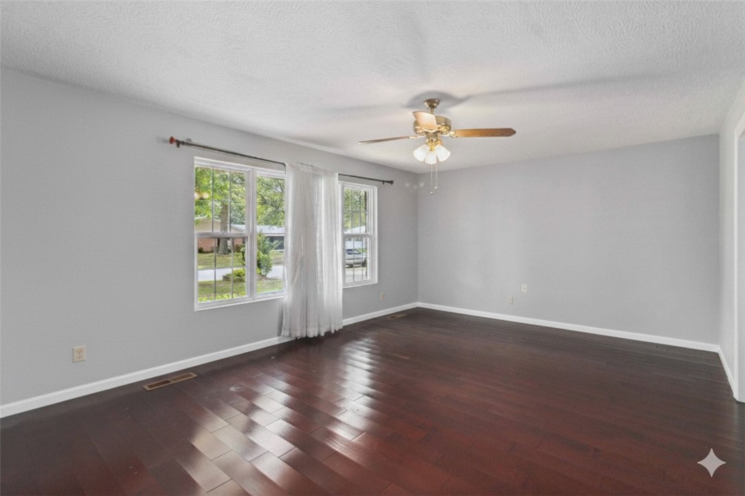 Western Oaks Place I - Residential