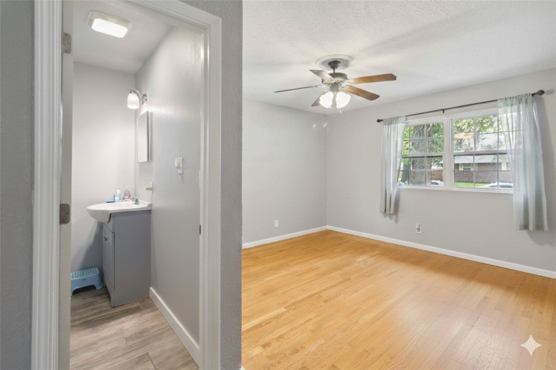 Western Oaks Place I - Residential