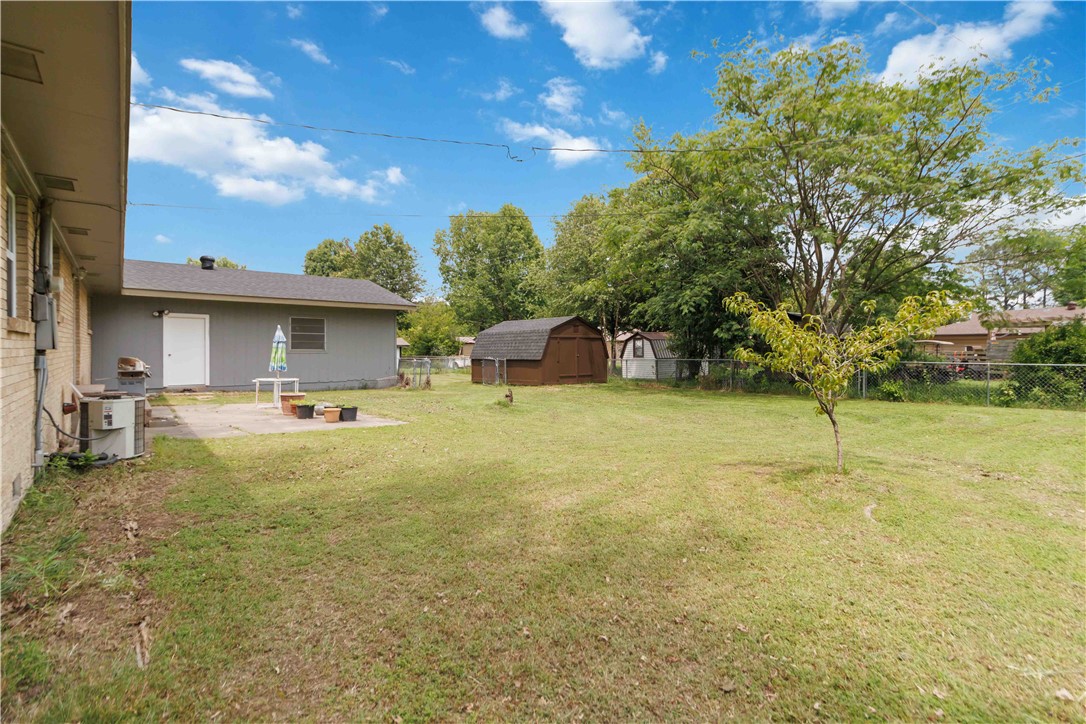 Western Oaks Place I - Residential