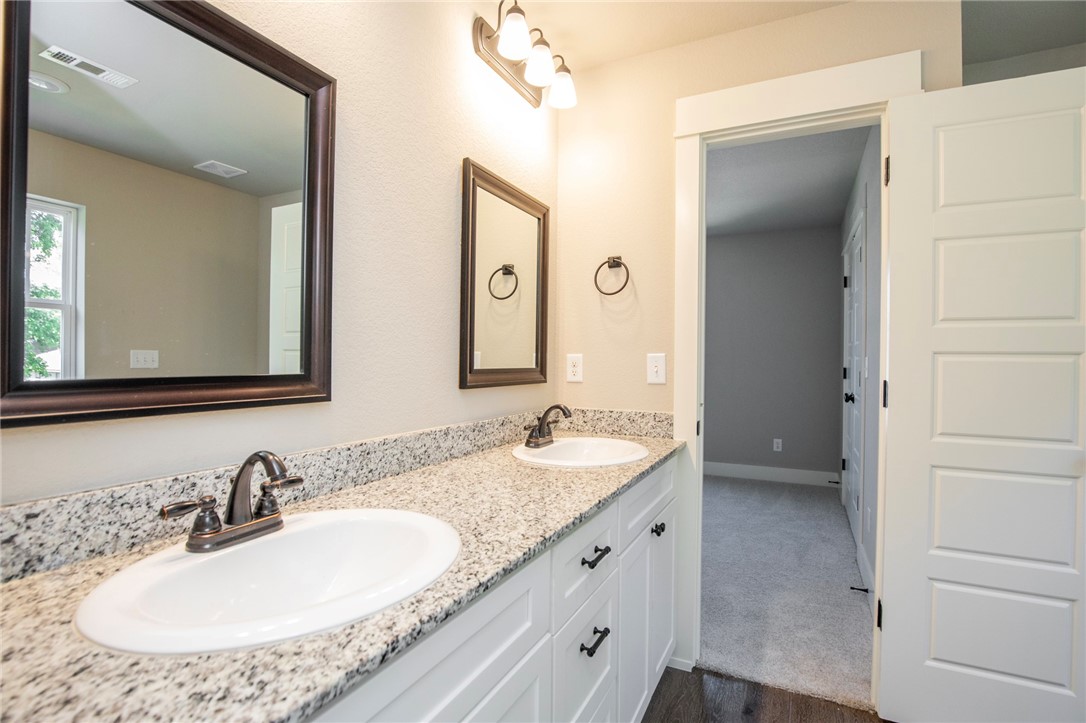 J D Coveys 2nd Add Gravette - Residential