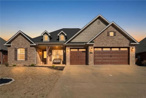 Photo of 1661 Partridge Run, Bentonville, AR 72713 (MLS # 1335799)