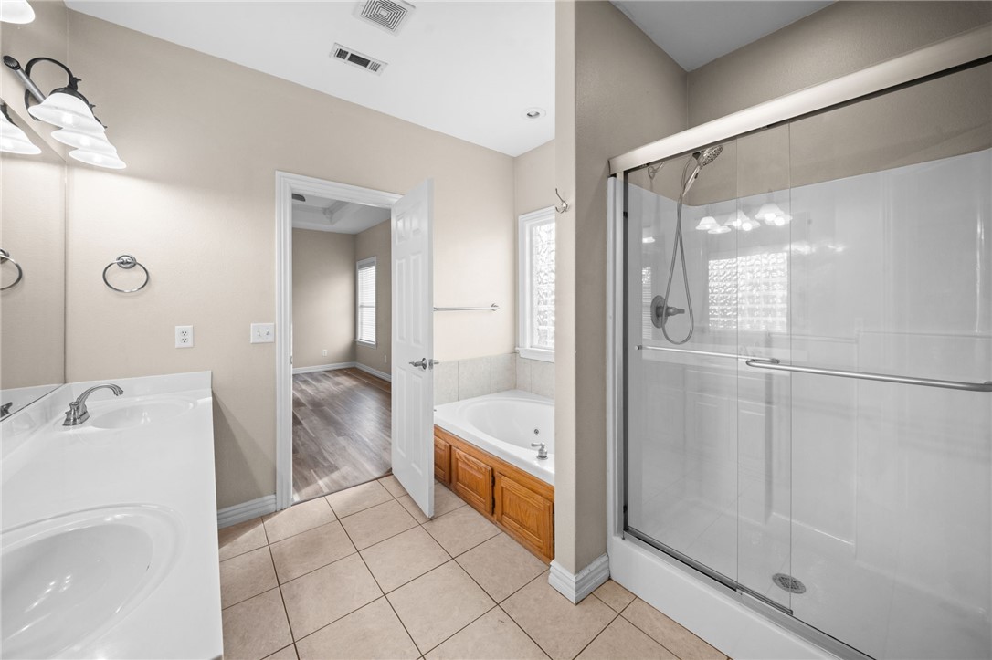 Tunbridge Wells Sub Bentonville - Residential