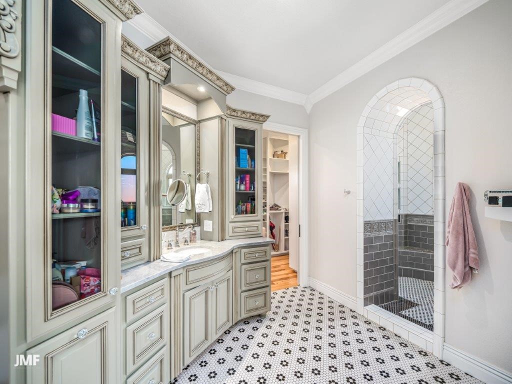 Heathrow - Residential