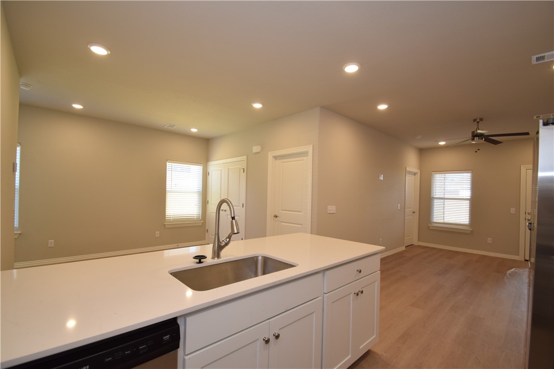 POIGAI ESTATES - Residential Lease