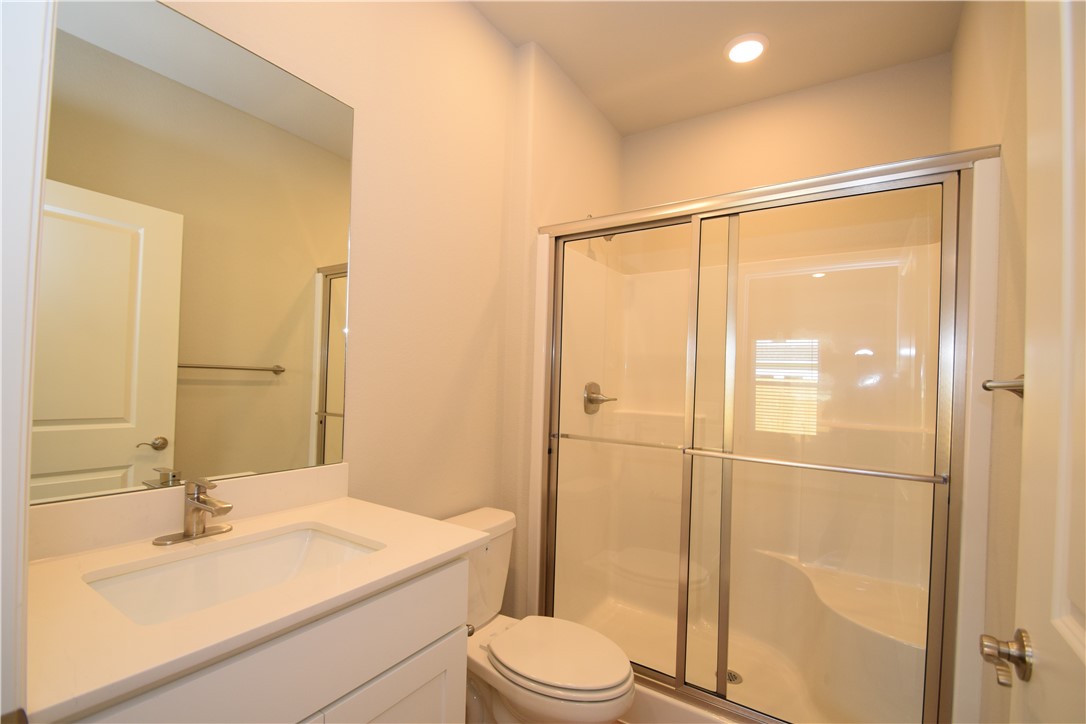 POIGAI ESTATES - Residential Lease