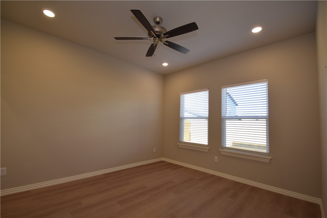 POIGAI ESTATES - Residential Lease