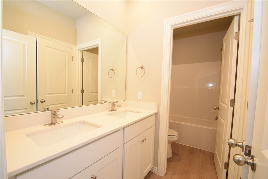 POIGAI ESTATES - Residential Lease