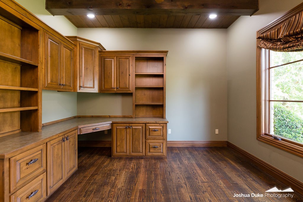 Estates At Dogwood Canyon - Residential