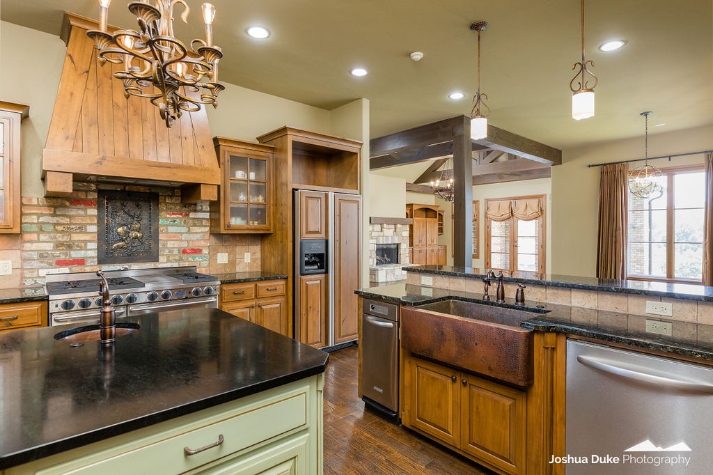 Estates At Dogwood Canyon - Residential