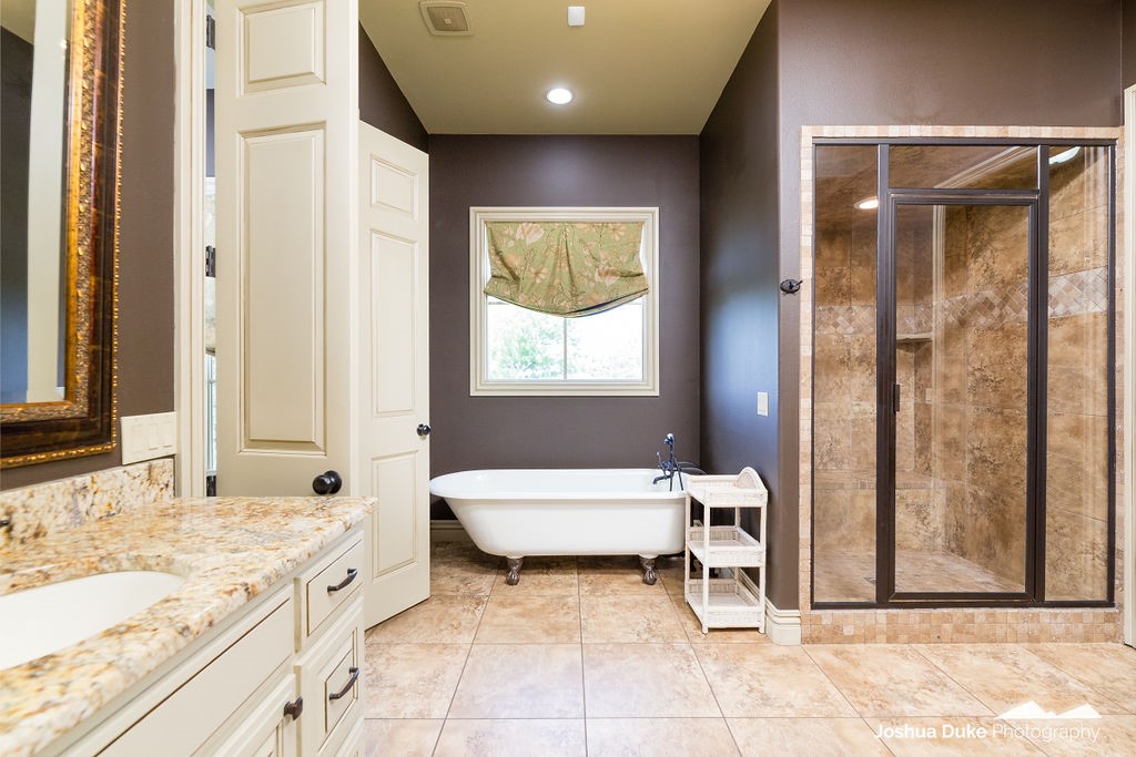 Estates At Dogwood Canyon - Residential