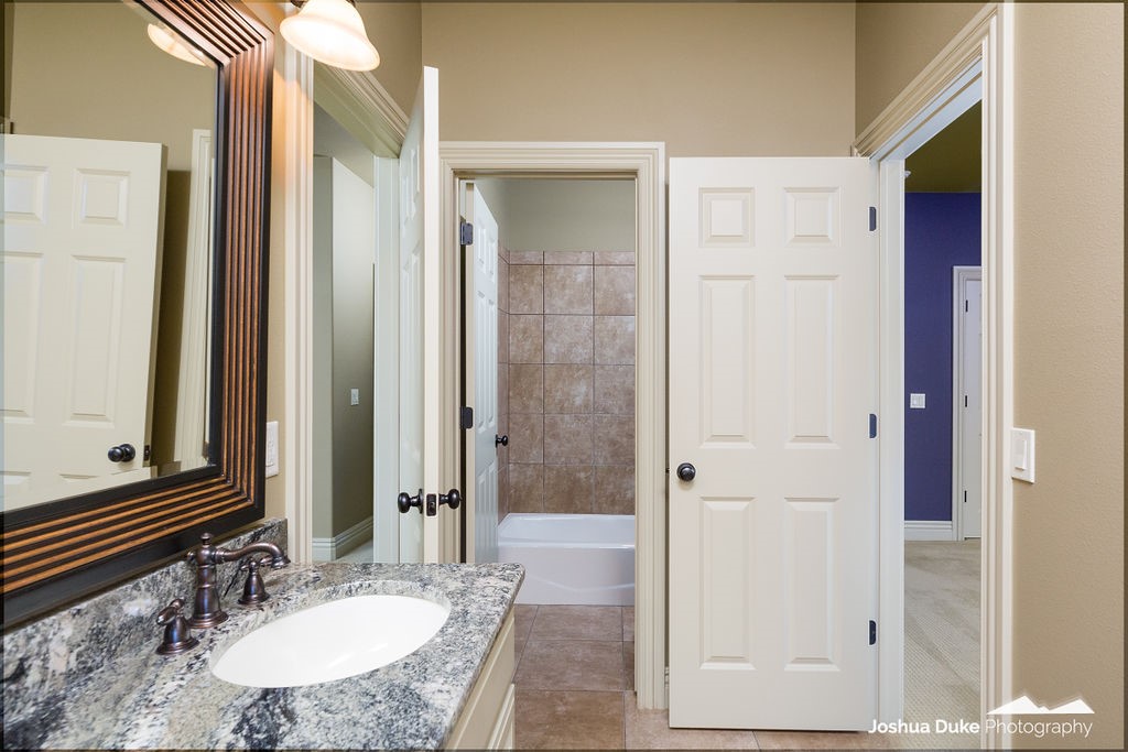 Estates At Dogwood Canyon - Residential