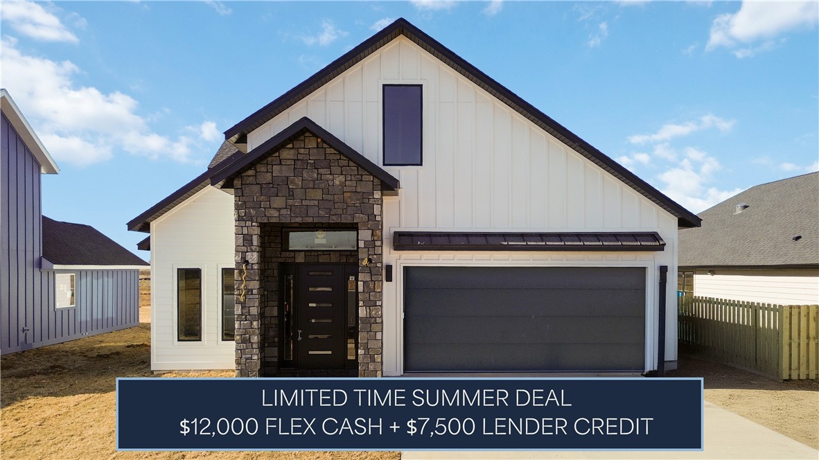 Photo 1 of 32 — 910 Thornwood Place, Centerton, AR 72713