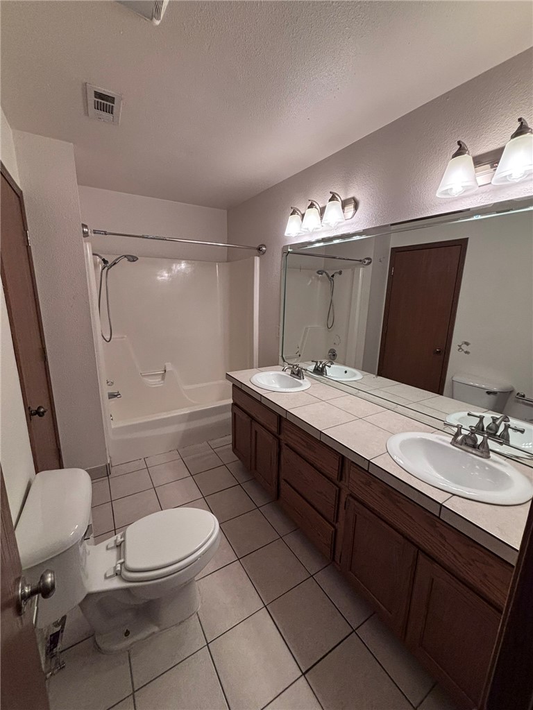 Meadowlands I & Il - Residential