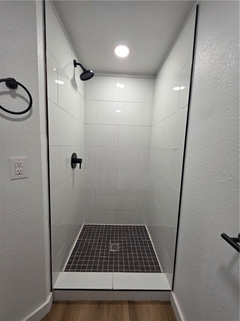 33-20-30 Bentonville - Residential Lease