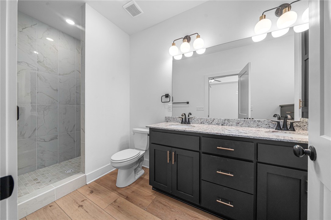 Wells Lake Cottages at Chaffee Cottages - Residential