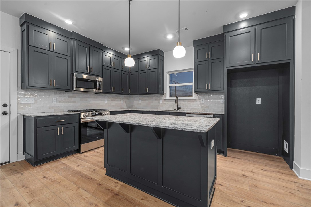 Wells Lake Cottages at Chaffee Cottages - Residential