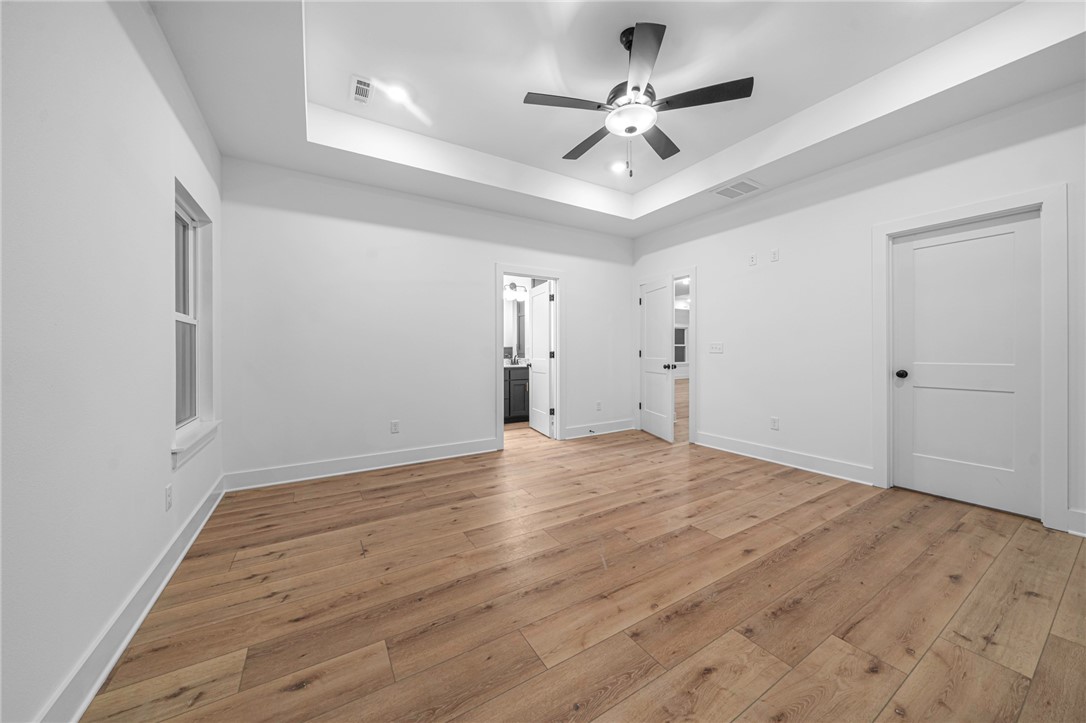 Wells Lake Cottages at Chaffee Cottages - Residential