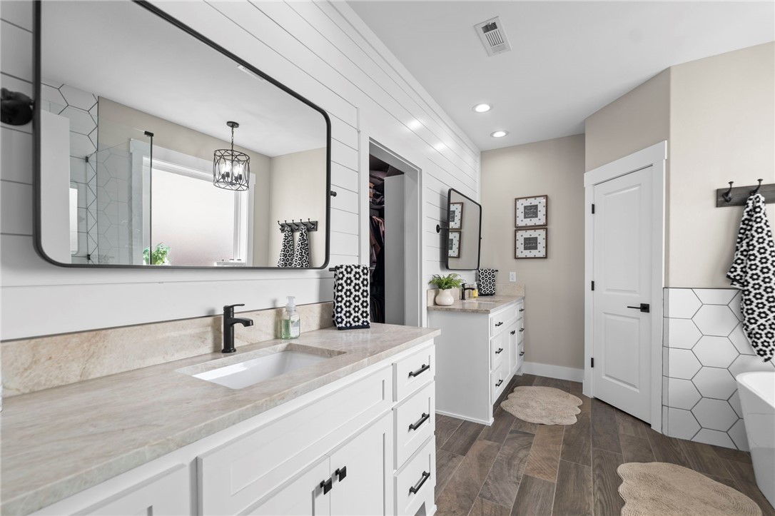 35-19-31-RURAL - Residential