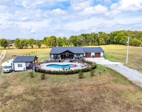 Photo of 348 E Tulsa Avenue, Kansas, OK 74347 (MLS # 1362615)