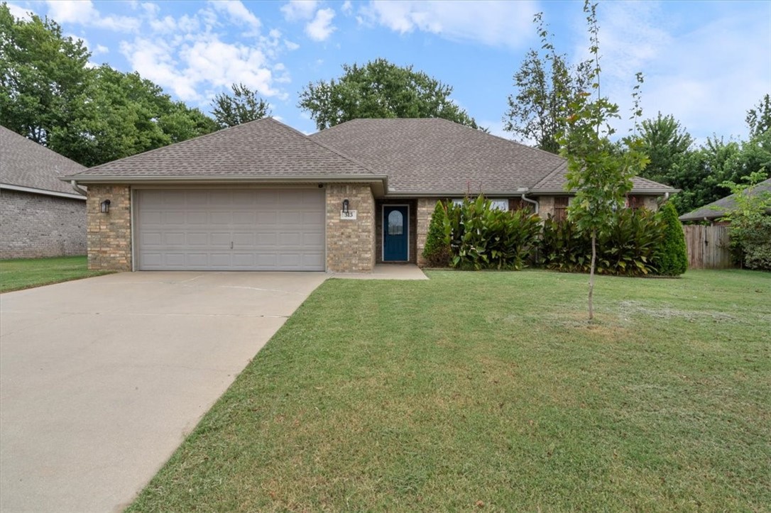 Such a lovely and clean home (even the garage is spotless) within walking distance to wonderful Ward Nail Park and Mudtown BMX. Convenient location yet a low traffic neighborhood with good sized fenced in back yard and great covered patio. All brick with full house guttering. Outside storage building. Split floor plan, gas log fireplace with dramatic mantle, tilt out windows, high ceilings throughout. Movable kitchen island, double gas oven with 5 burner gas cooktop, built-in microwave with vent. Like new wood laminate flooring. New gas water heater. Pretty new light fixtures and ceiling fans throughout.