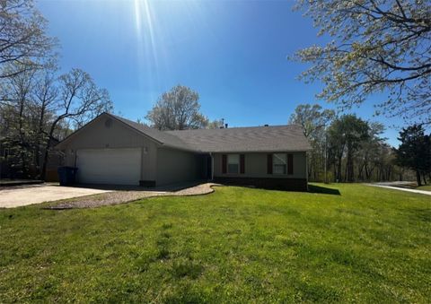 Photo of 19 Tarleton Lane, Bella Vista, AR 72715 (MLS # 1342185)