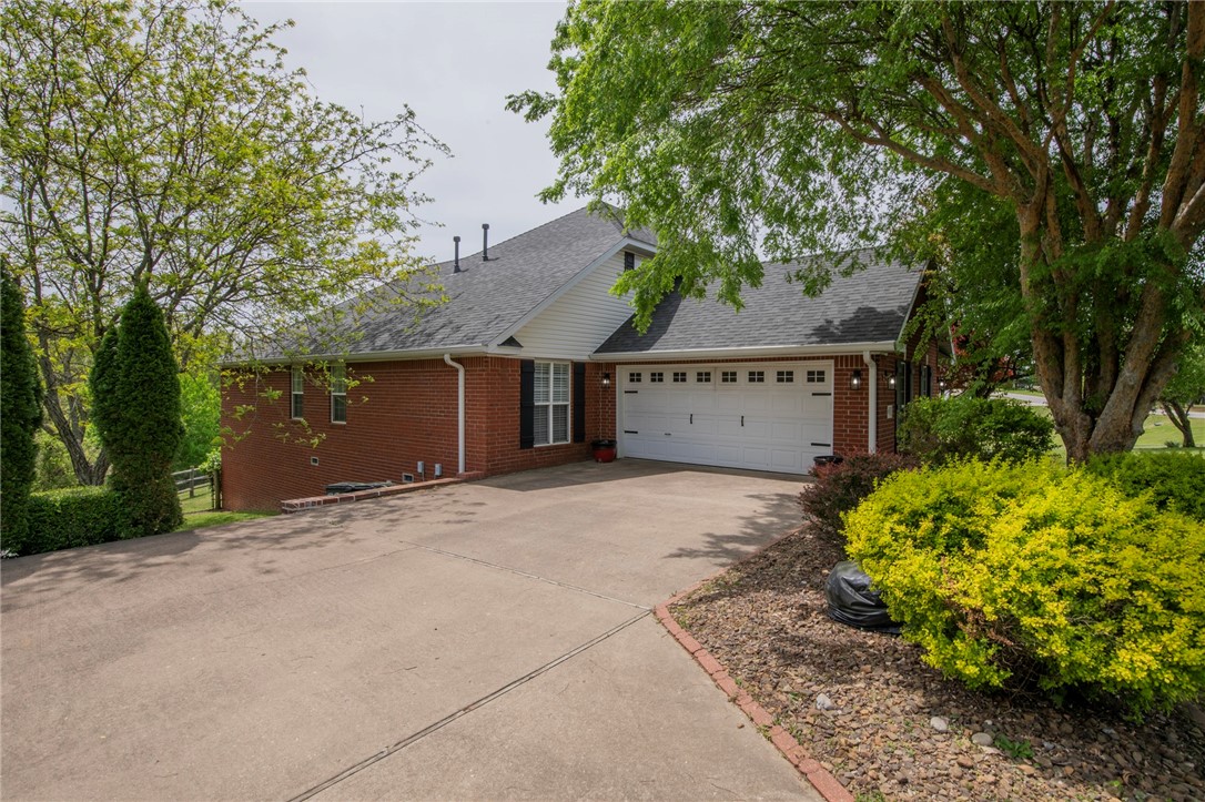 Rolling Hills Estates-Rurban - Residential Lease