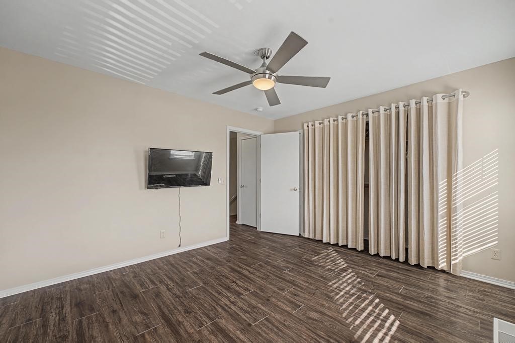 Walker Stone Square - Residential Lease