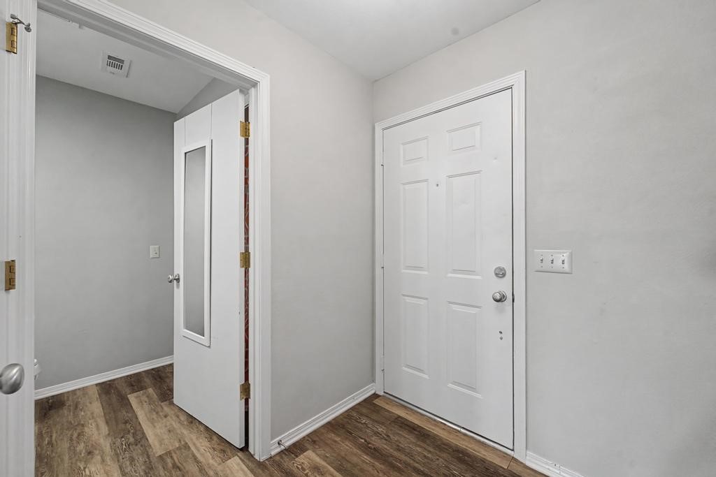 Walker Stone Square - Residential Lease