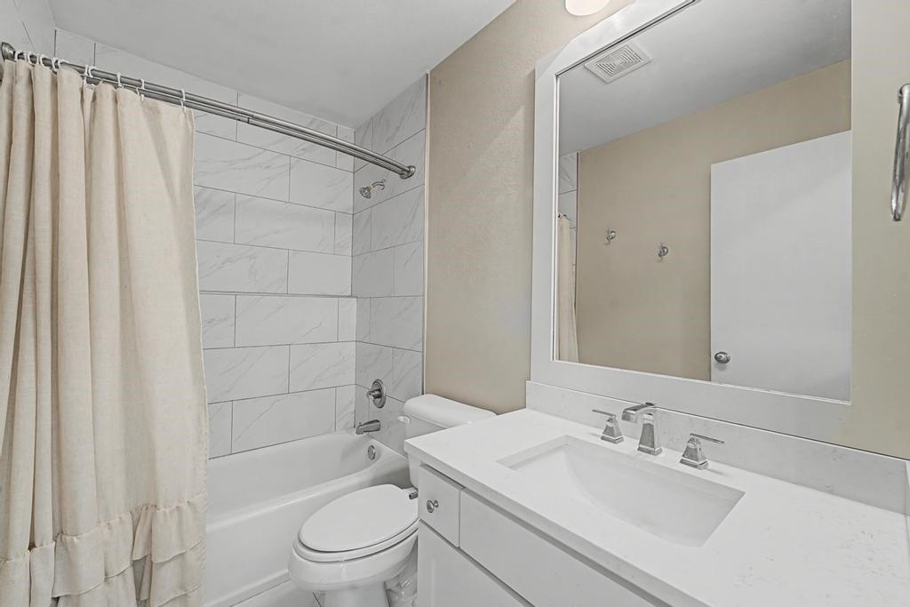 Walker Stone Square - Residential Lease