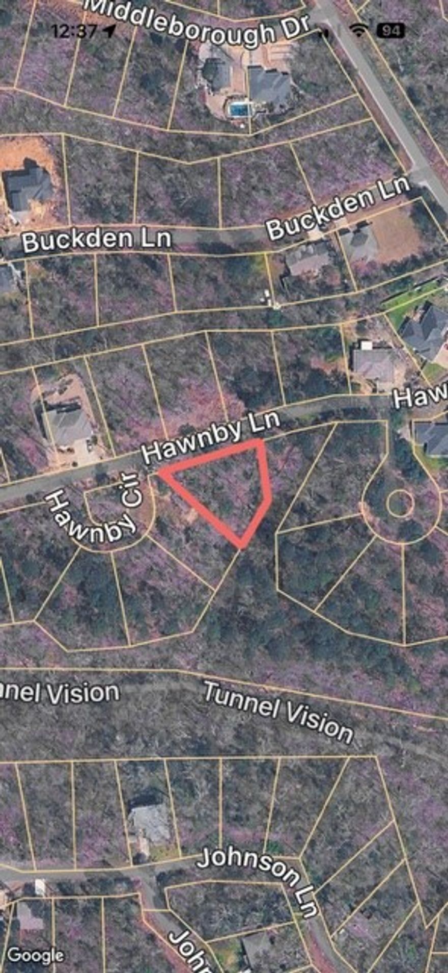 Tunnel Vision Trail is just behind this .31 acre lot. Located on the NW side of Bella Vista minutes to Scotsdale Golf Course, Bella Vista Country Club and more.