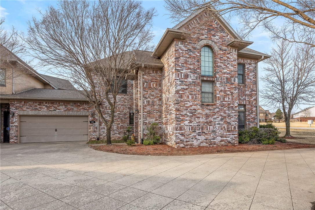 Peaks Ph Ii, The Rogers - Residential Lease