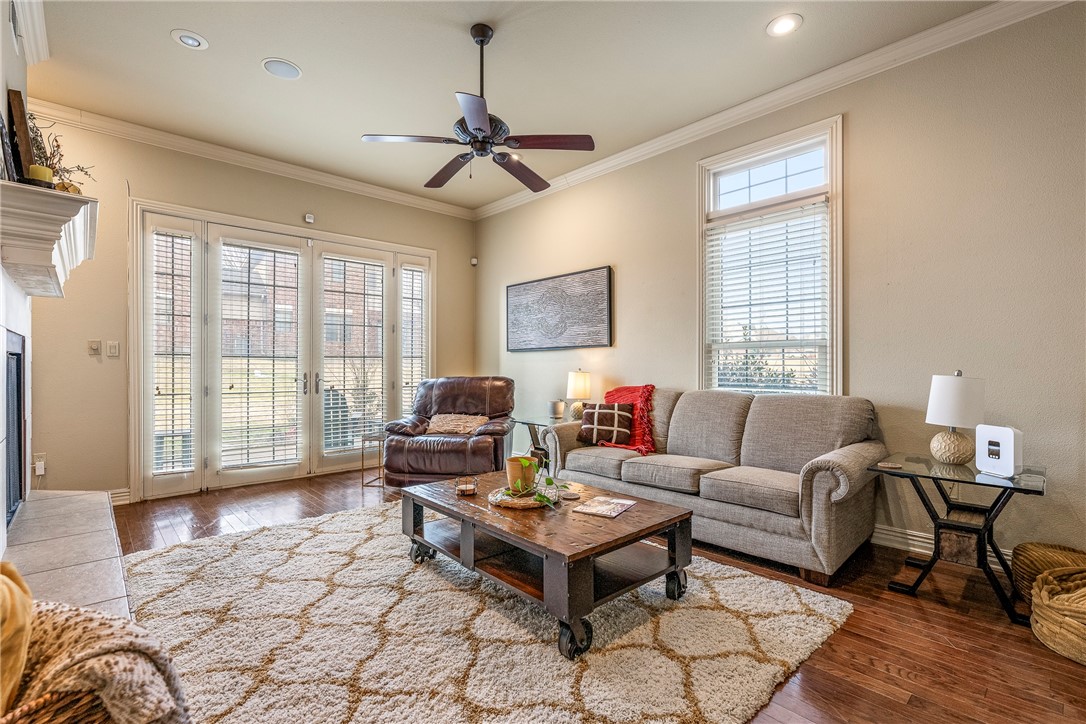 Peaks Ph Ii, The Rogers - Residential Lease