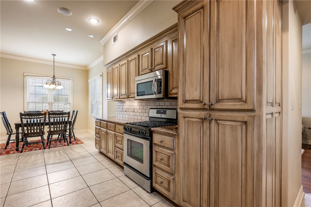 Peaks Ph Ii, The Rogers - Residential Lease