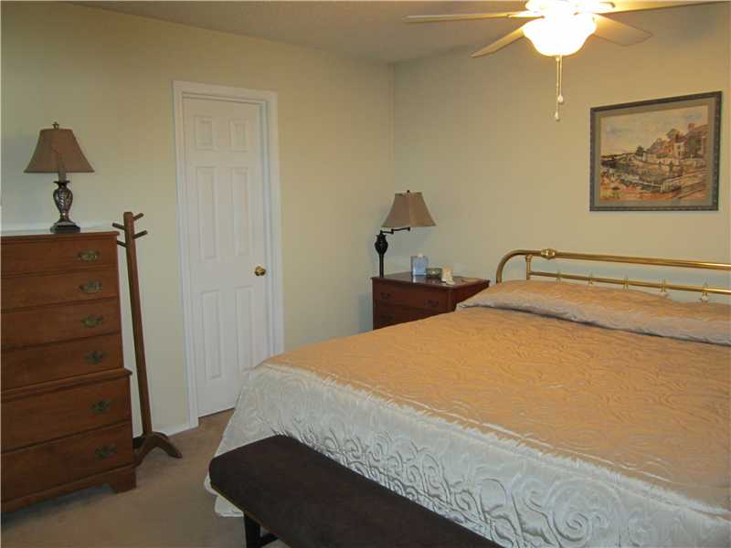 Country Club Estates - Residential
