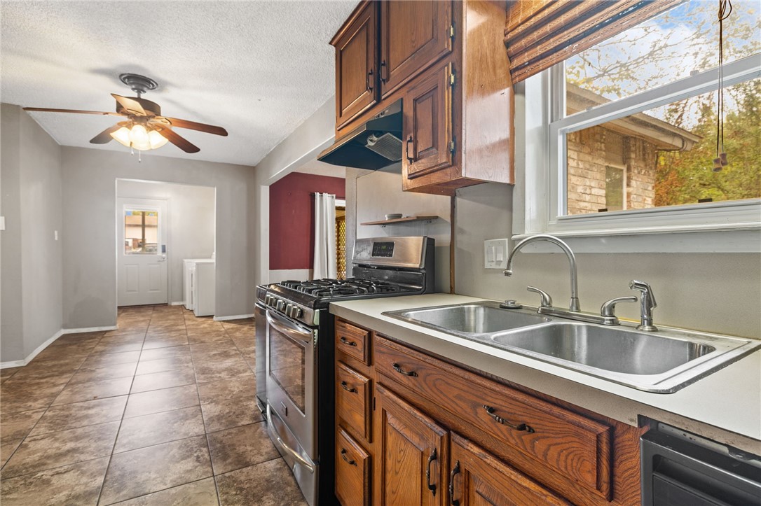 Coleman Village-Barling - Residential