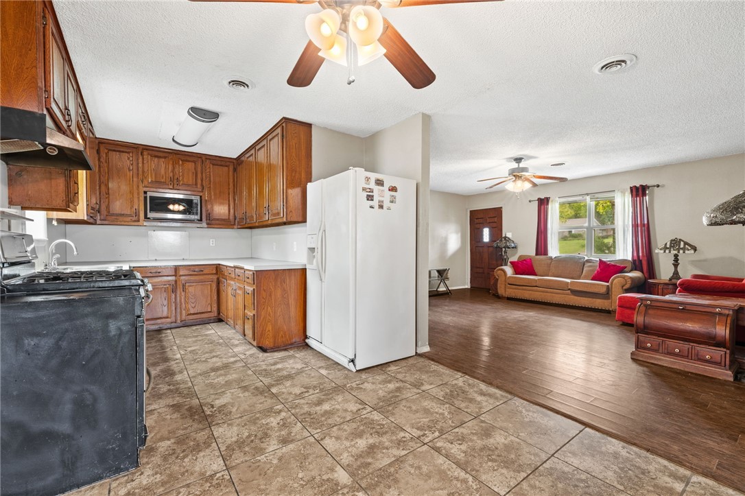 Coleman Village-Barling - Residential
