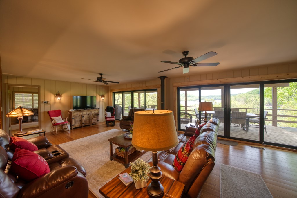 Lake Forest #1 - Residential