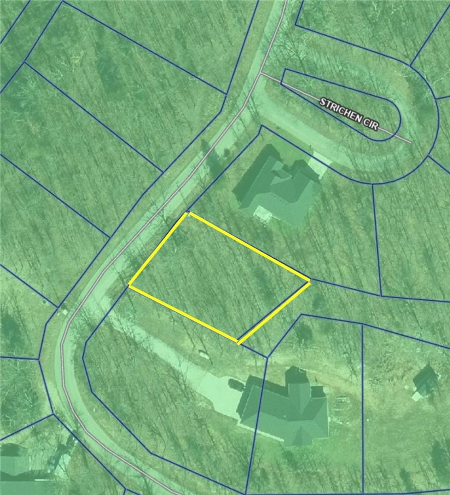 Mostly flat buildable lot in Bella Vista. Just minutes from I-49 and around the corner from multiple trails. Highlands Golf Course is just minutes away and Lake Loch Lomond is just down the street.
